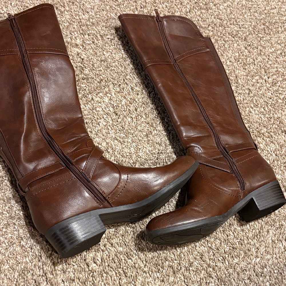 Liz Claiborne Dark Brown Knee-High Boots - Picture 3 of 7